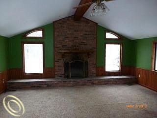 5th image of 614 Charlton Blvd