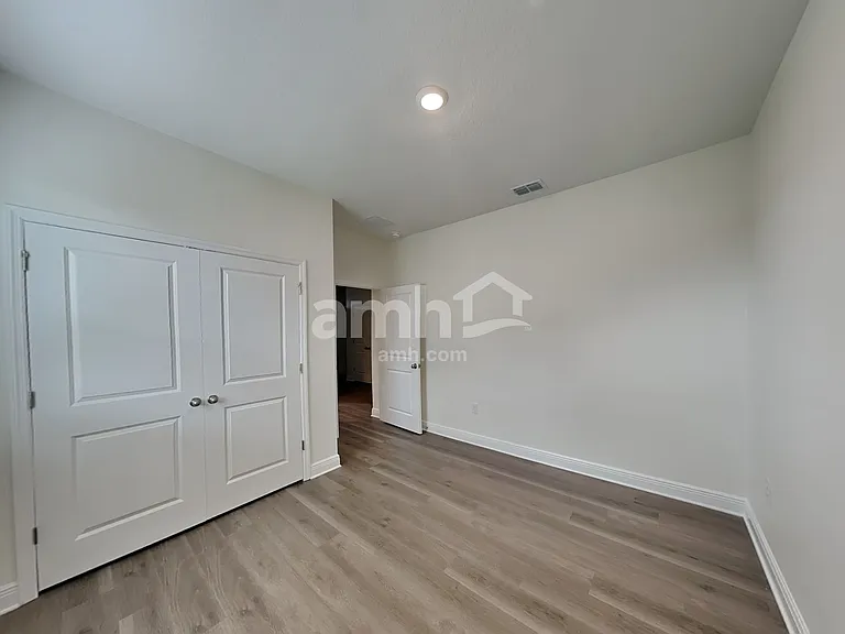 3724 Center Cove Ln — Photo 28