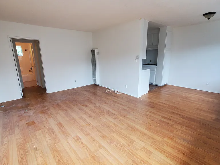 6536 La Mirada Ave #304 — Photo 4