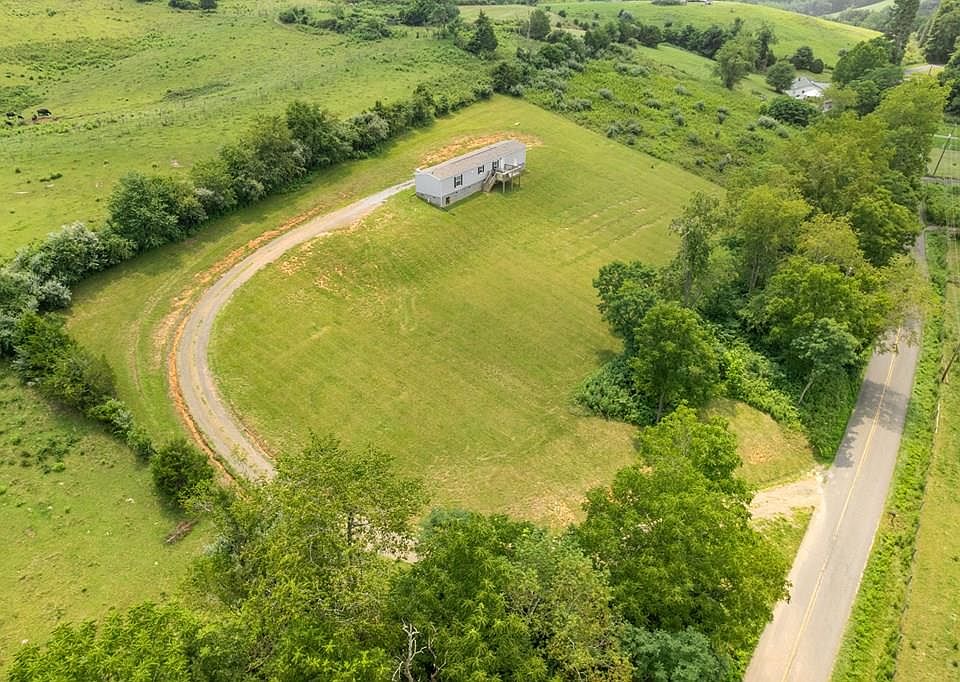 1st image of 3636 Pine Run Rd