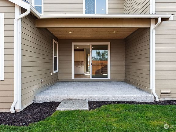 5th image of 20716 156th Street Ct E #112