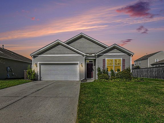 2nd image of 621 Wayton Cir