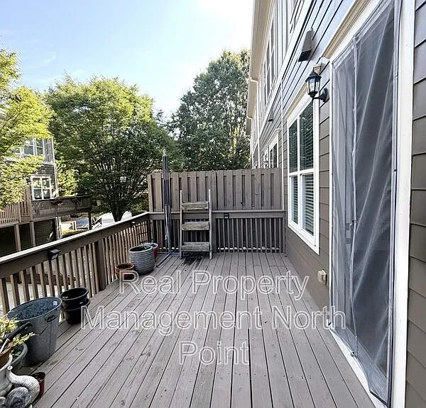 3026 Eltham Pl — Photo 39