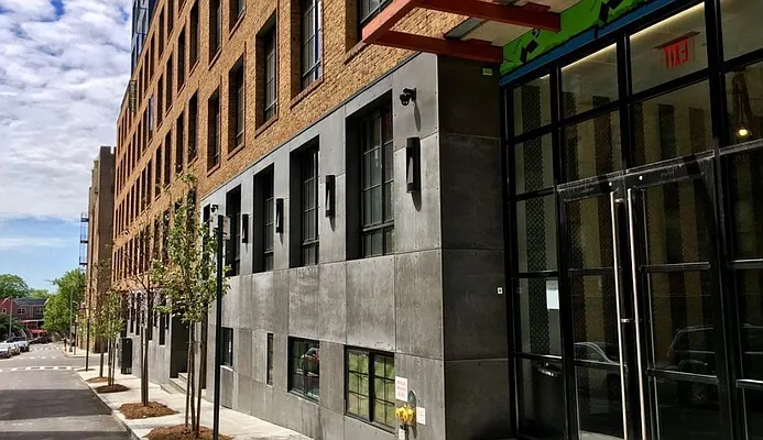 Rented by Arwell Realty | media 42