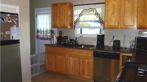 Kitchen Door to Deck