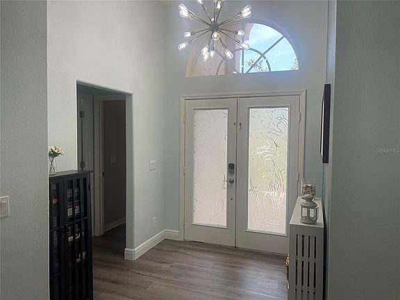 2nd image of 8494 Idlewood Ct