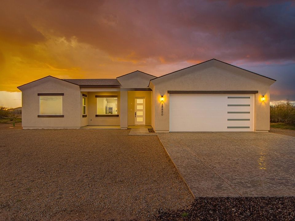 1st image of 28880 N 175th Avenue