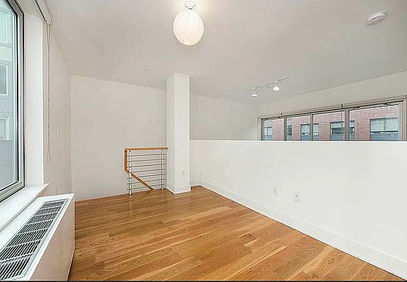 5th image of 224 Wythe Ave APT 66B