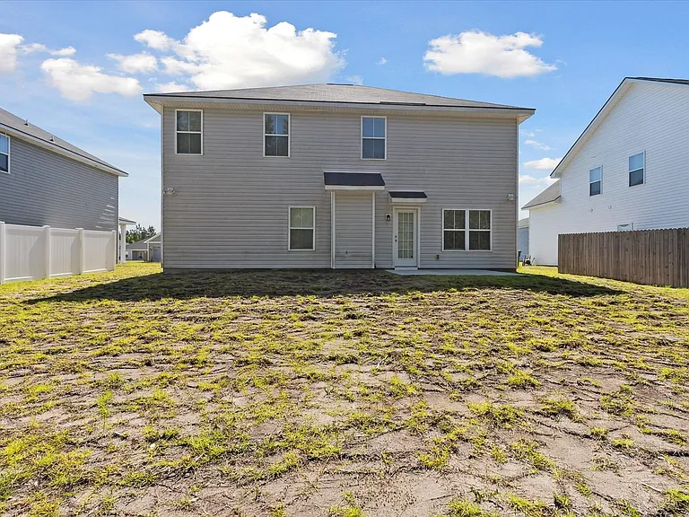 115 Fridley Ln — Photo 35