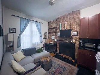 Rented by Denise Rosenblum, LREB