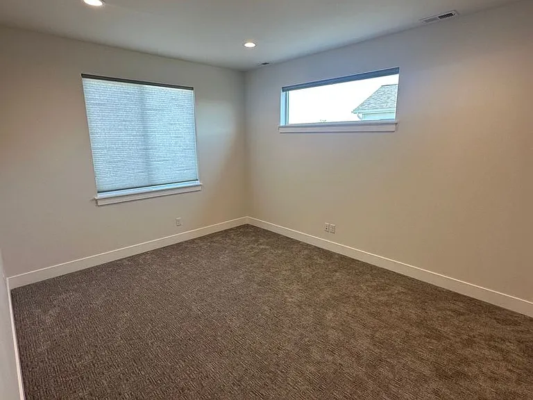 507 Spaniel Ln — Photo 8