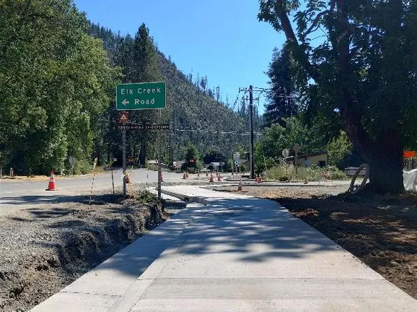 1225 S Fork Rd, Happy Camp, CA 96039