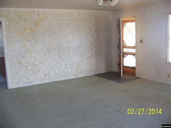 2nd image of 81 E 4th Ave