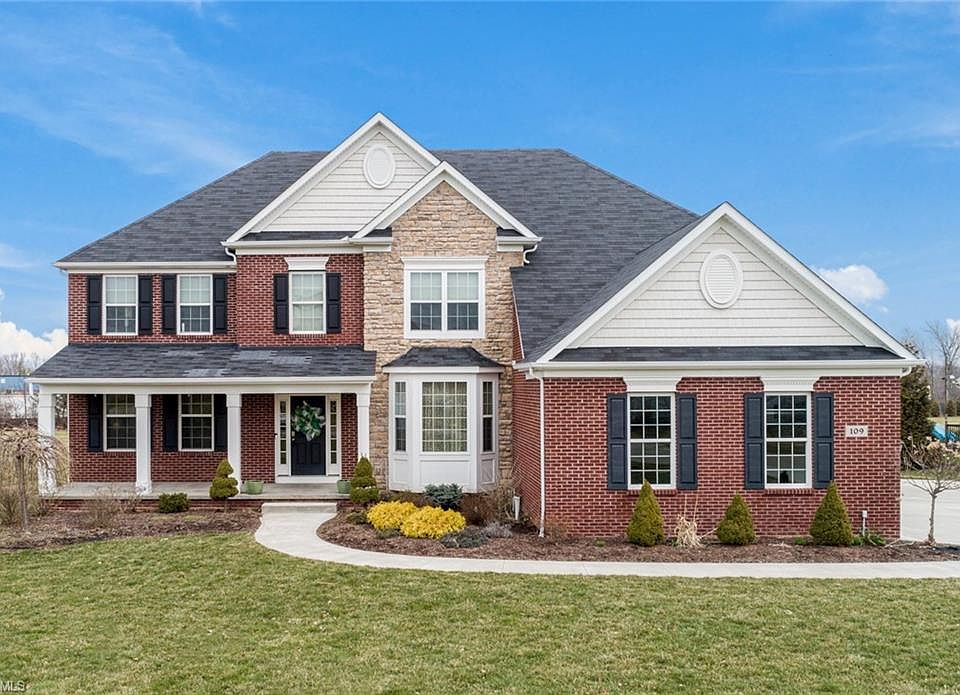 1st image of 109 Yorkshire Dr