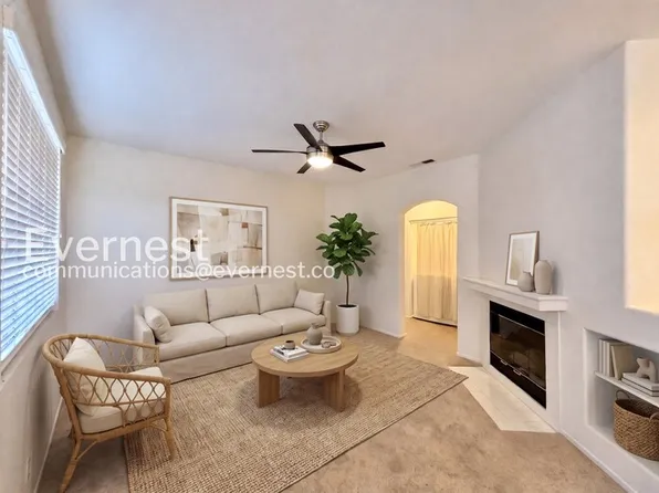 10796 Sabre Hill Dr Unit 202, San Diego, CA 92128