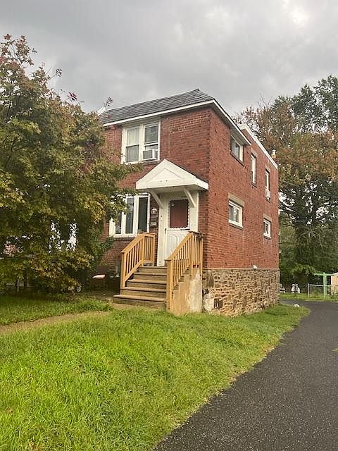 1st image of 2340 Bond Ave