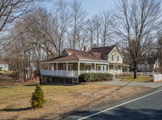 86 Somers Rd, Hampden, MA 01036