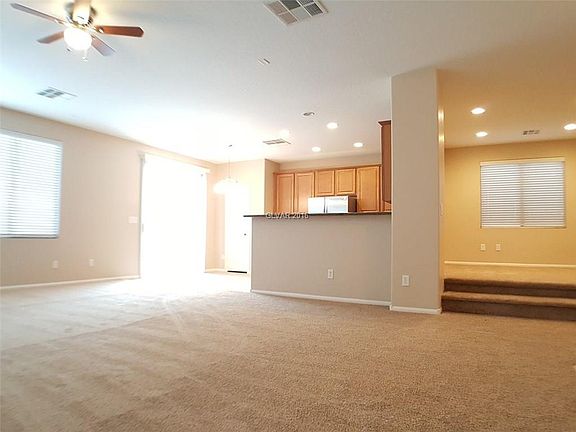 3rd image of 5956 Magic Oak St