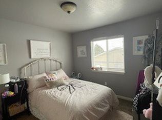 2253 Deerfield Ln, Helena, MT 59601