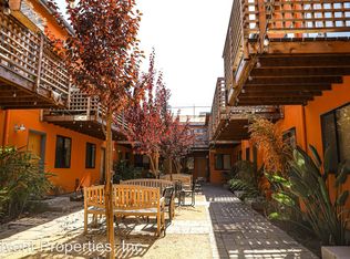 947 61st St APT 13D, Oakland, CA 94608