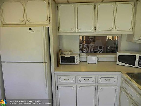 3rd image of 4800 Hillcrest Ln APT 303