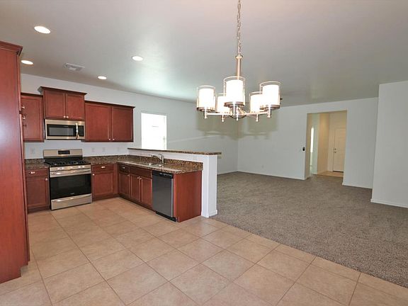 3rd image of 14174 N Spear Point Way