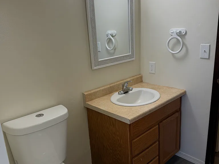 2917 S Peabody St #1/2 — Photo 5