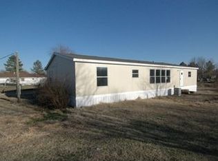 407 Indiana St, Panama, OK 74951