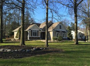 6121 Prairie Ave, Zeeland, MI 49464