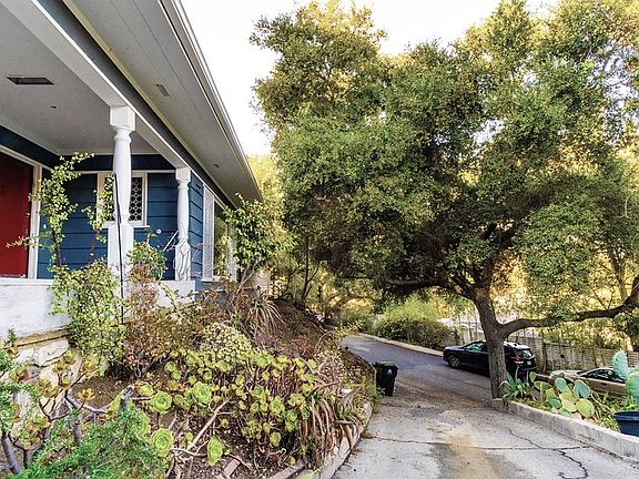 4th image of 11930 Briarvale Ln