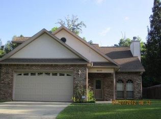 9220 Persimmon Ave, Ocean Springs, MS 39564