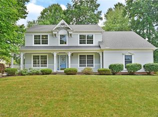 2751 Timberline Dr, Cortland, OH 44410