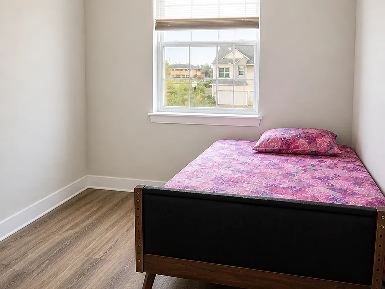 1404 Brookdale Ct — Photo 12