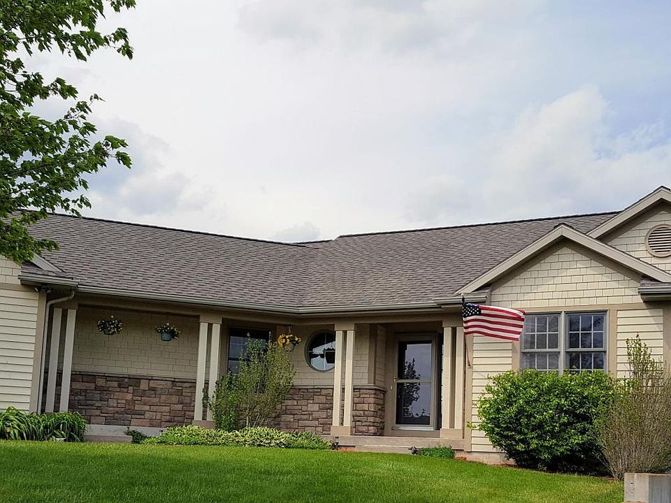 1st image of 9476 Tiger Lily Dr SE