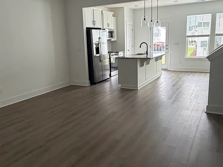 505 Harebell Way #505 — Photo 4