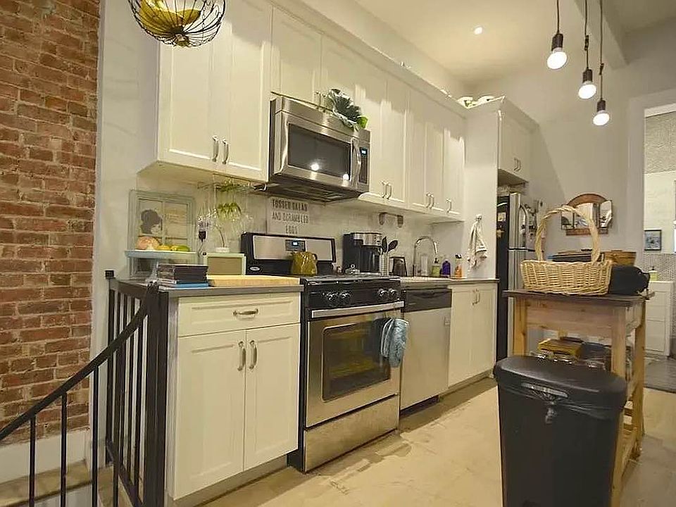 1st image of 1090 Bedford Ave #1E