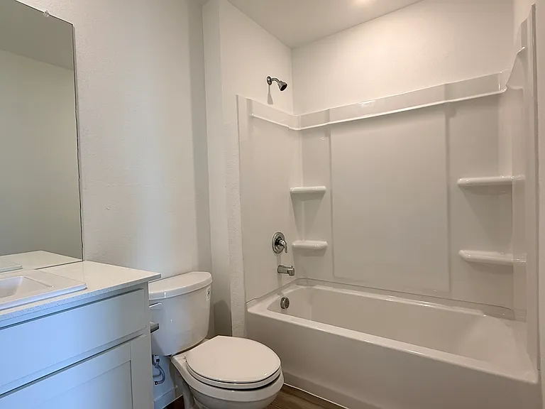 3195 Dispatch Dr — Photo 20