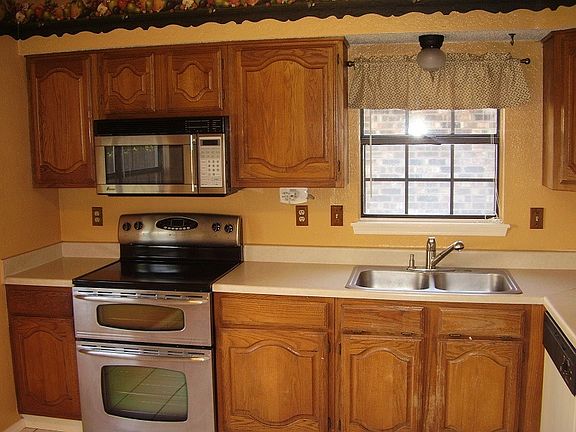 4th image of 5309 Barberry Dr