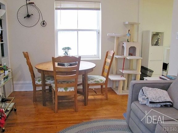 2nd image of 571 8th St APT 3R