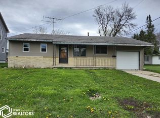 114 4th St NE, Clarion, IA 50525