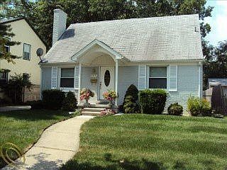 1st image of 1911 Bacon Ave