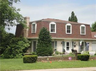 4234 E Lake Rd, Erie, PA 16511