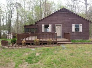 4261 Cralles Rd, Amelia Court House, VA 23002