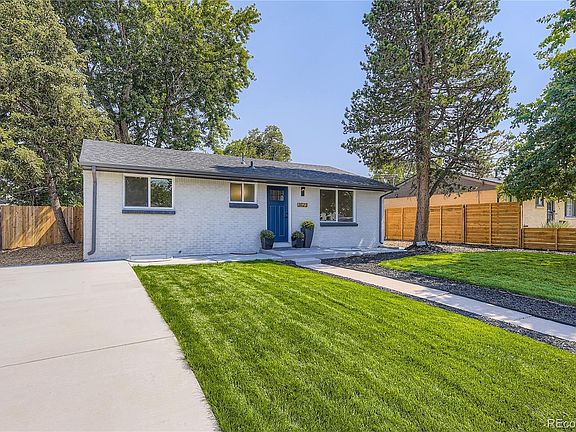 3rd image of 3722 S Green Court