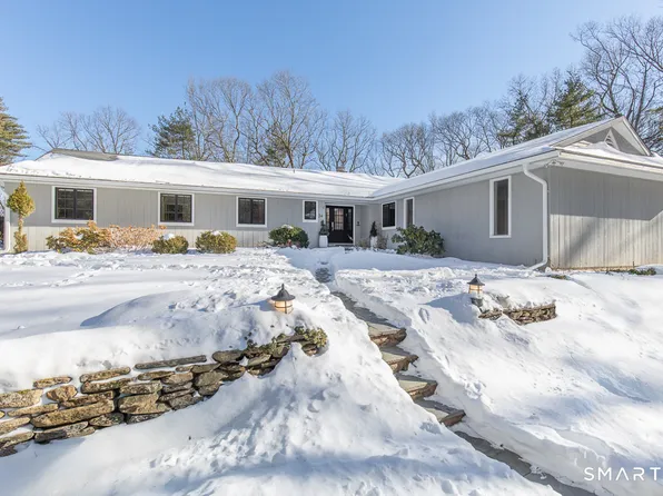 34 Milan Road, Woodbridge, CT 06525