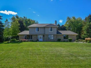 N59W26357 Indian Head Dr, Lisbon, WI 53089