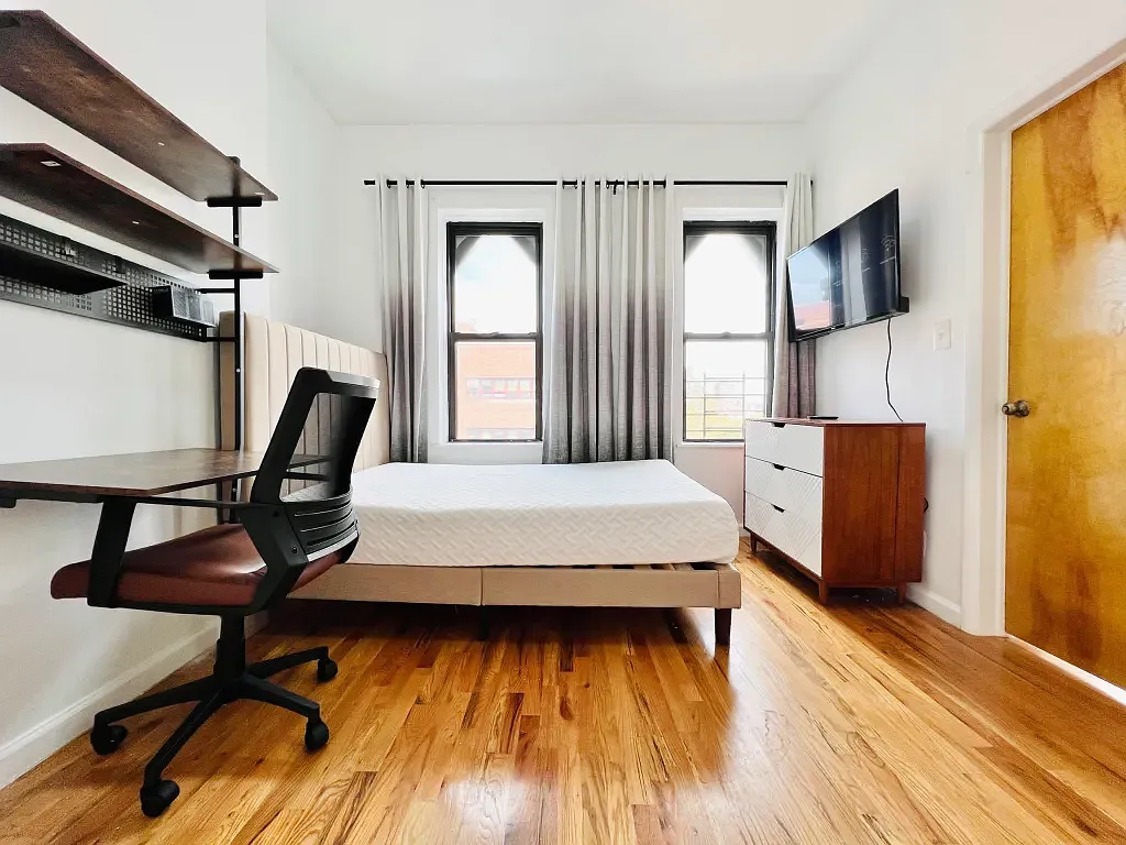 Building Photo - 173 Bleecker St #260