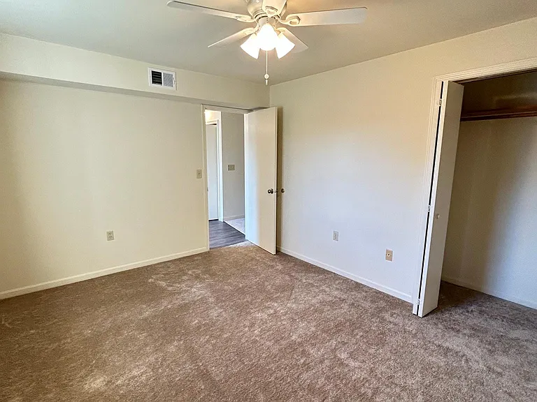 807 Rainbow Dr #3 — Photo 13
