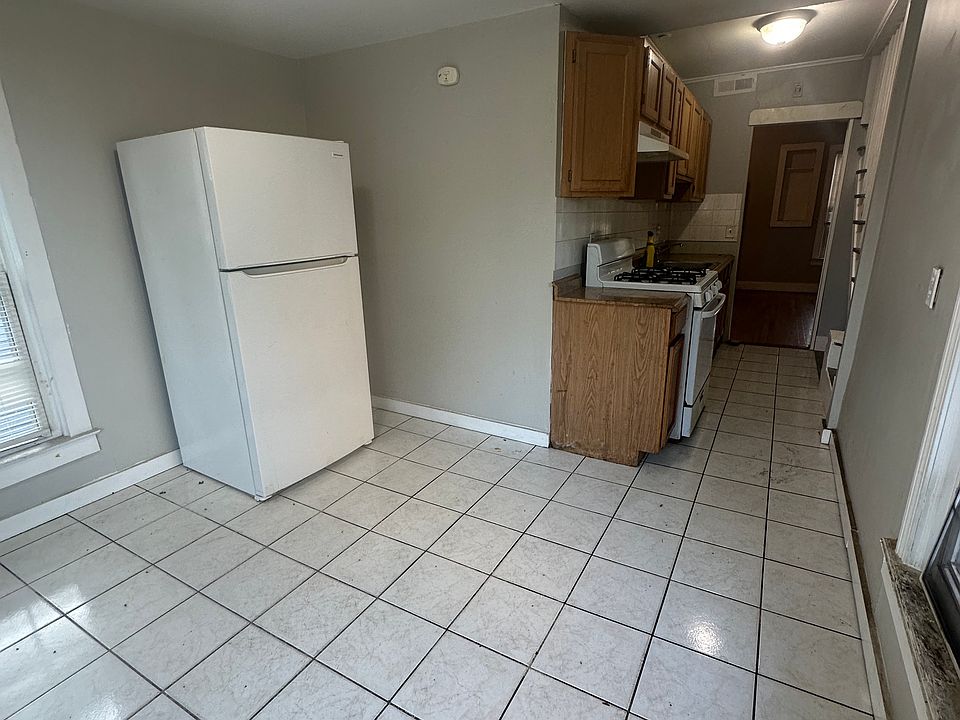 1st image of 336 Exchange St #2