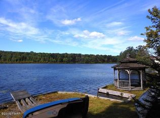 260 Dorys Rd, Dingmans Ferry, PA 18328